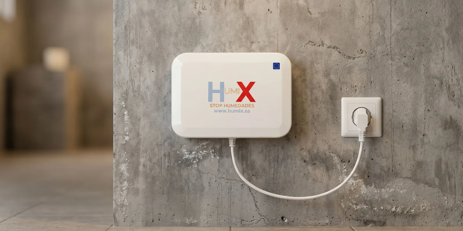 Equipo HUMIX contra la humedad por capilaridad instalado en un muro